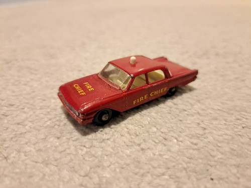 Lesney matchbox ford fairlane - lesney,